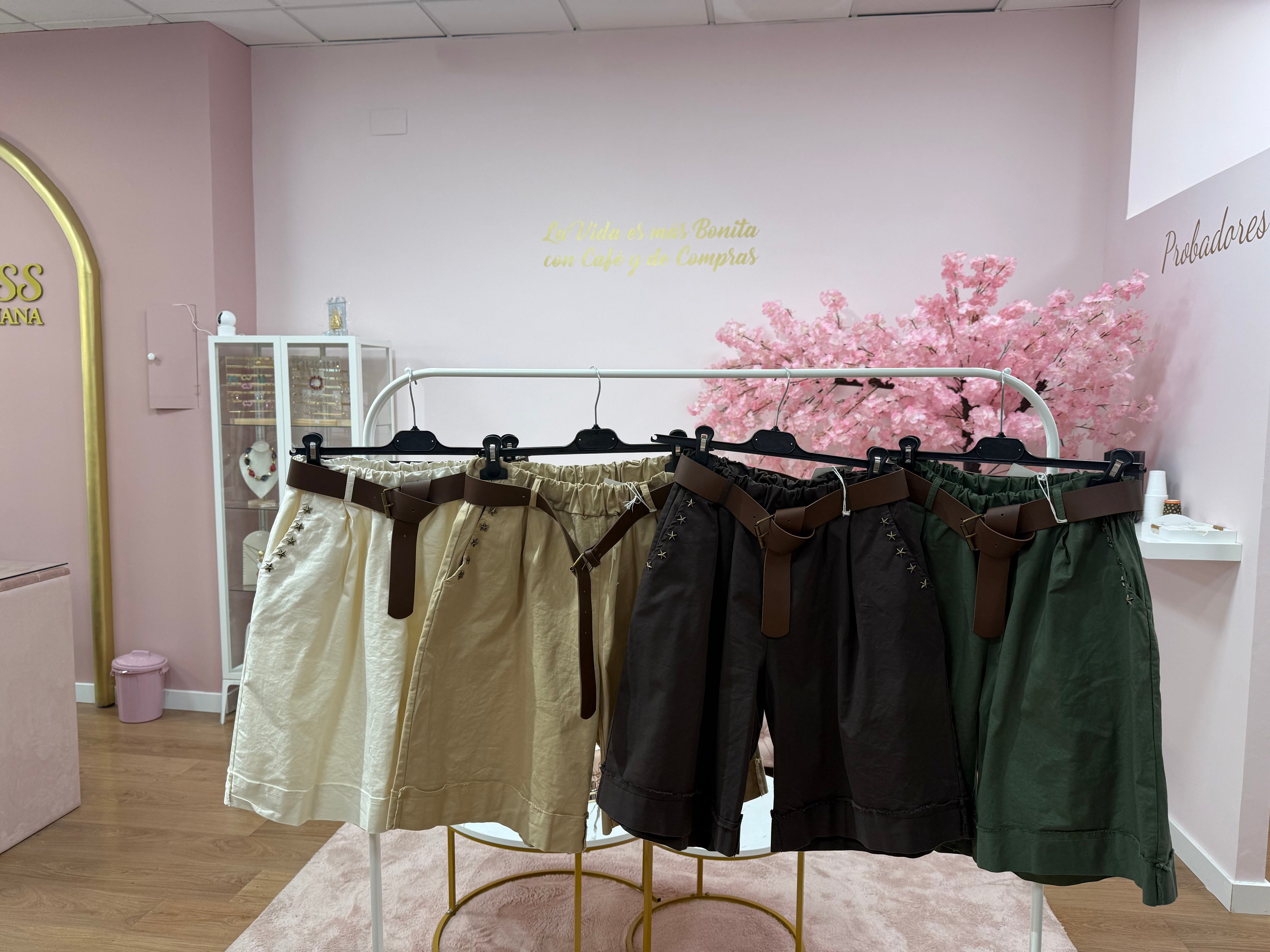 BERMUDAS
